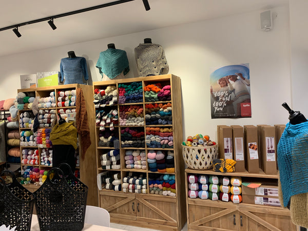 Wicked Wool Café
